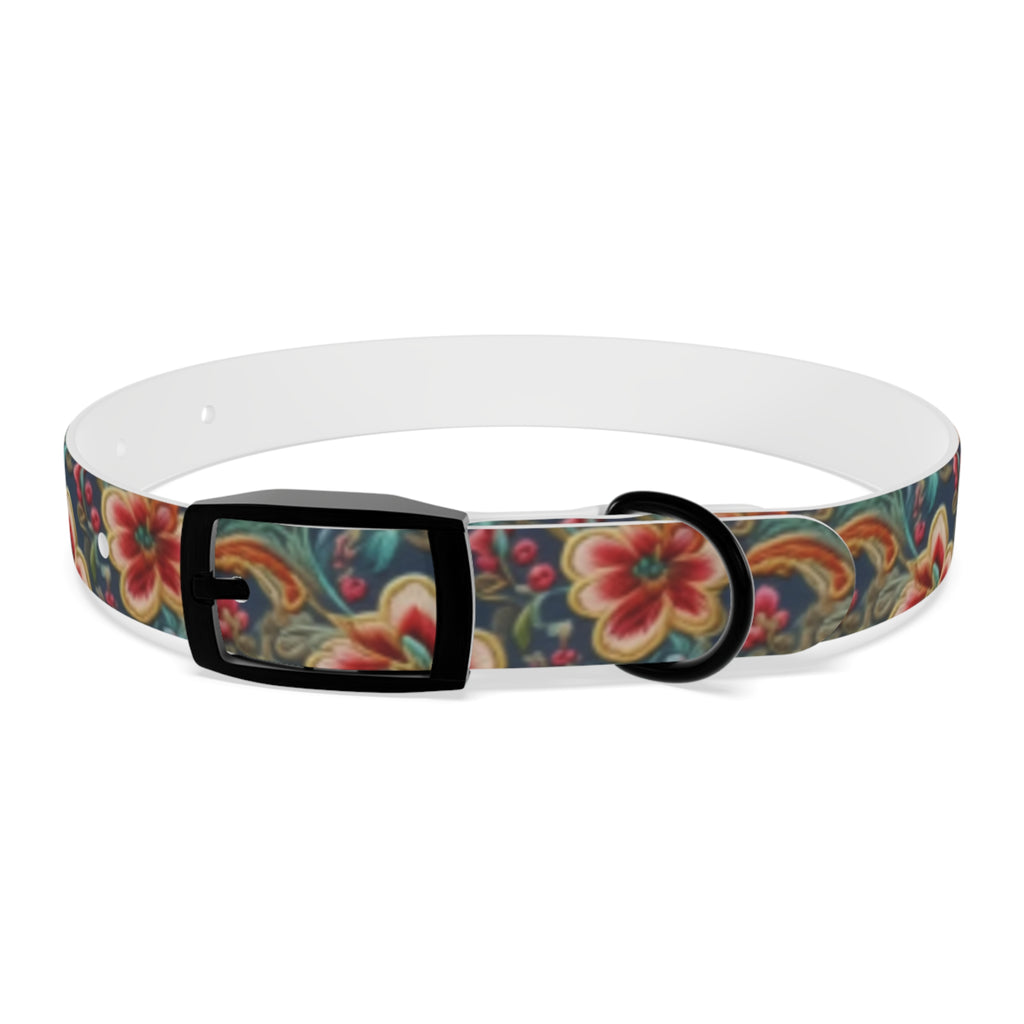 Flores carmesí sobre patrón de brocado vintage verde azulado - Collar para mascotas Pet Zen