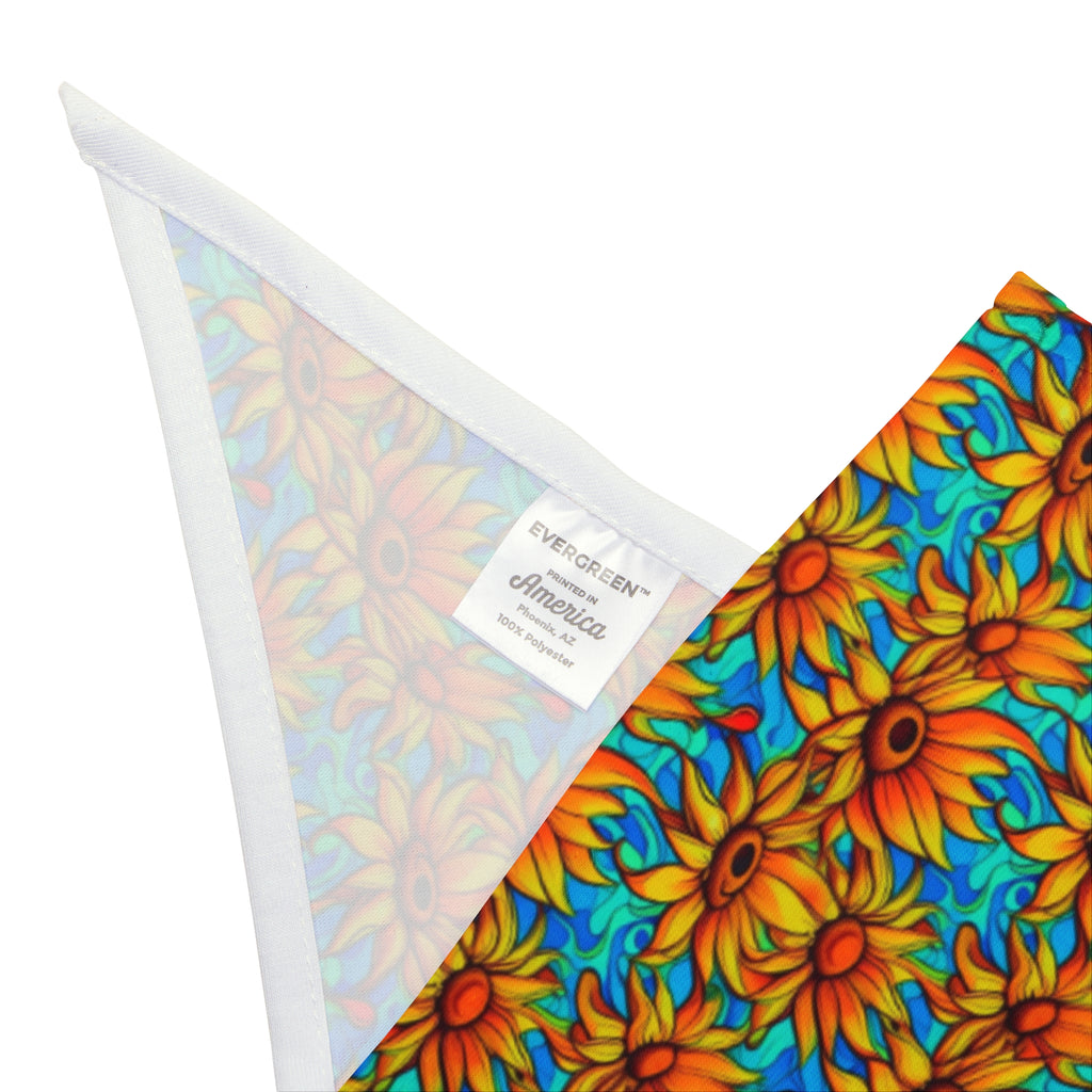 Caleidoscopio de girasoles sobre ondas turquesas - Bandana para mascotas Pet Zen